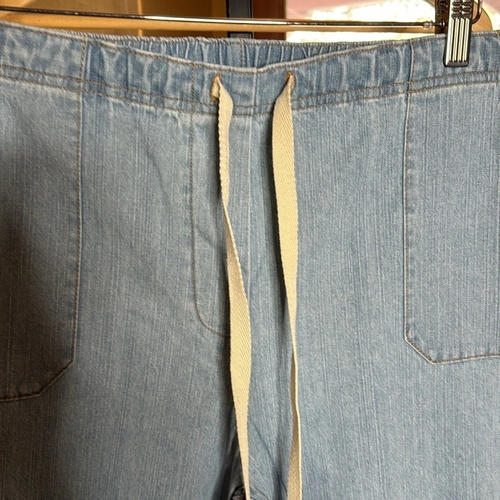 Moda International Vintage Wide Leg Cropped Jeans Size 14 Chambray Denim